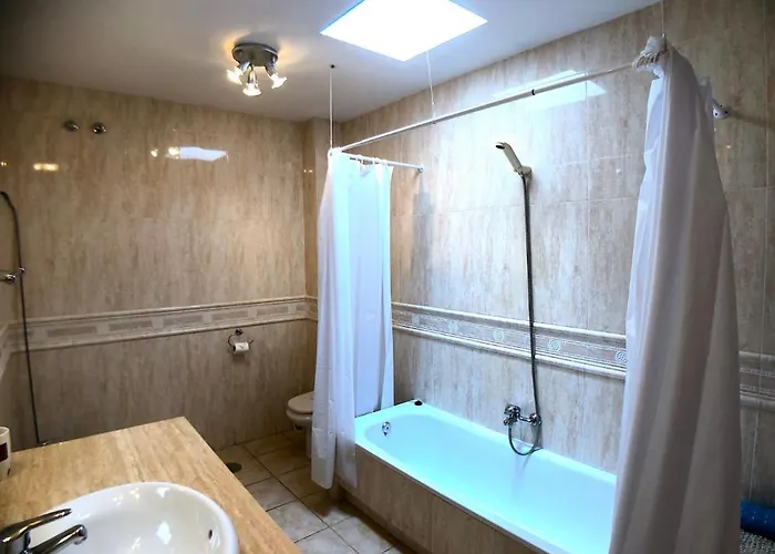 Dwarika, Away From - Private Heated Pool *