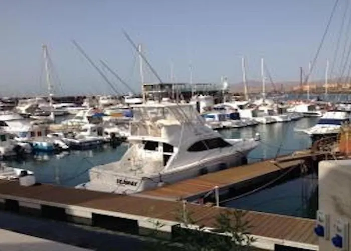 Dwarika, Away From - Private Heated Pool فيلة *