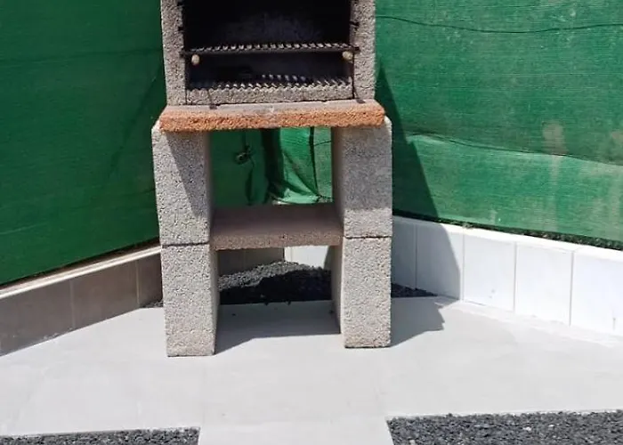 Dwarika, Away From - Private Heated Pool فيلة كاليتا ذي فوستي