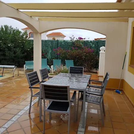Villa Dwarika, Away From - Private Heated Pool Caleta De Fuste